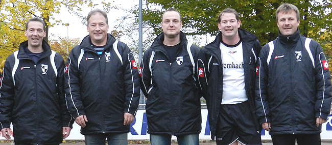 Die neuen C-Lizenz-Trainer: v. l: Matthias Stromberg, Ralf Schindler,  Richard Katzy, Markus Gudermann und MarcTegethoff | Foto: TuRa Elsen